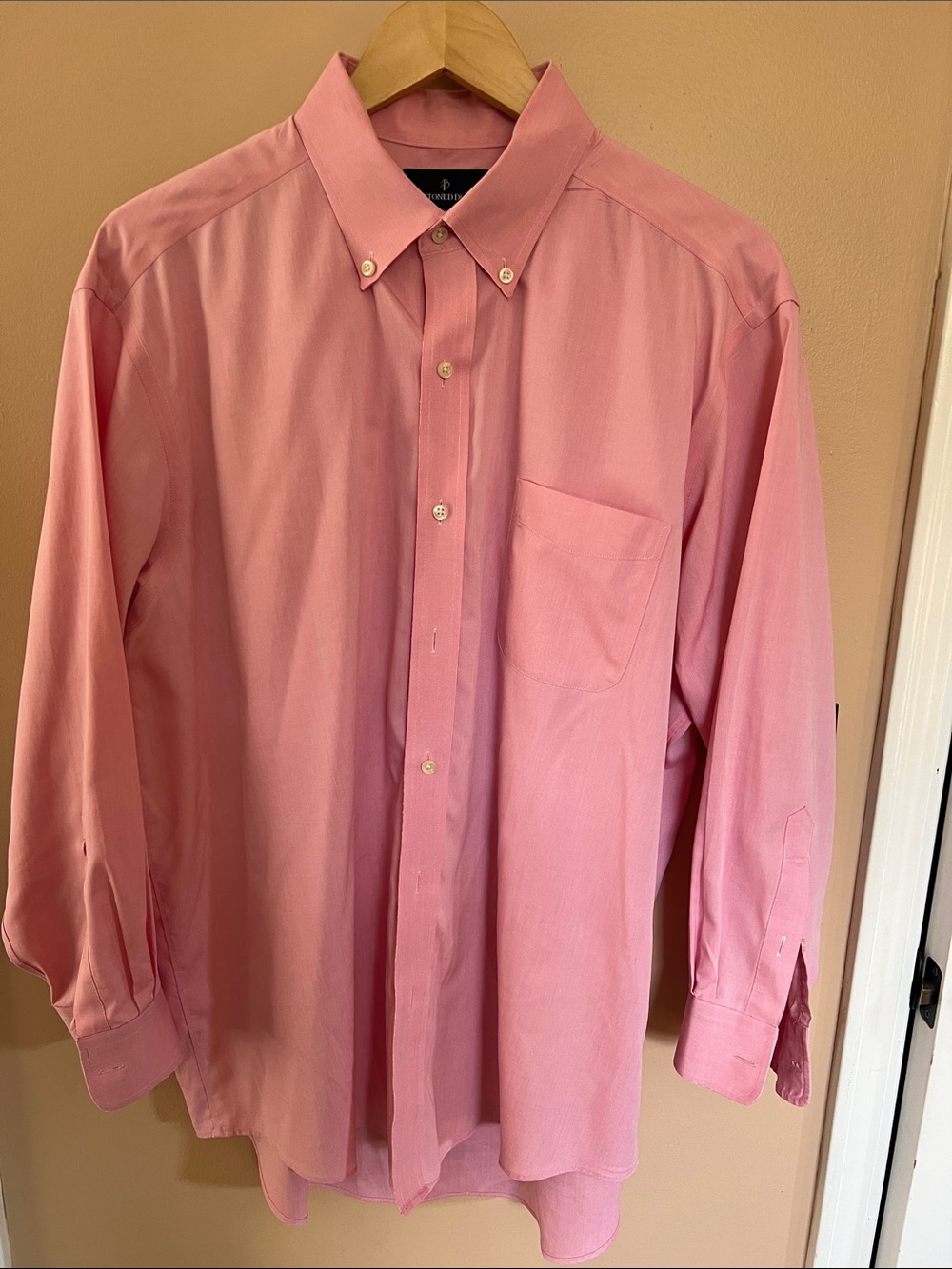 Buttoned Down Classic Button-Down Men's Shirt in Pink